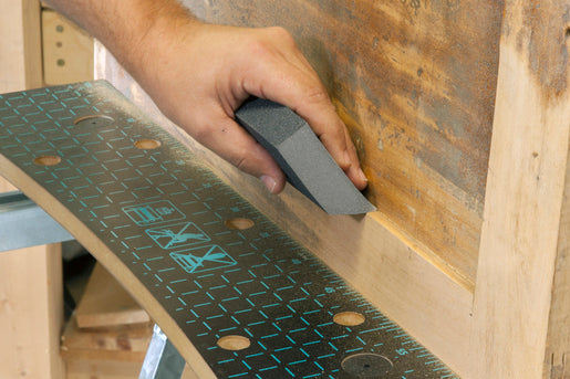 Spugna abrasiva per contorni