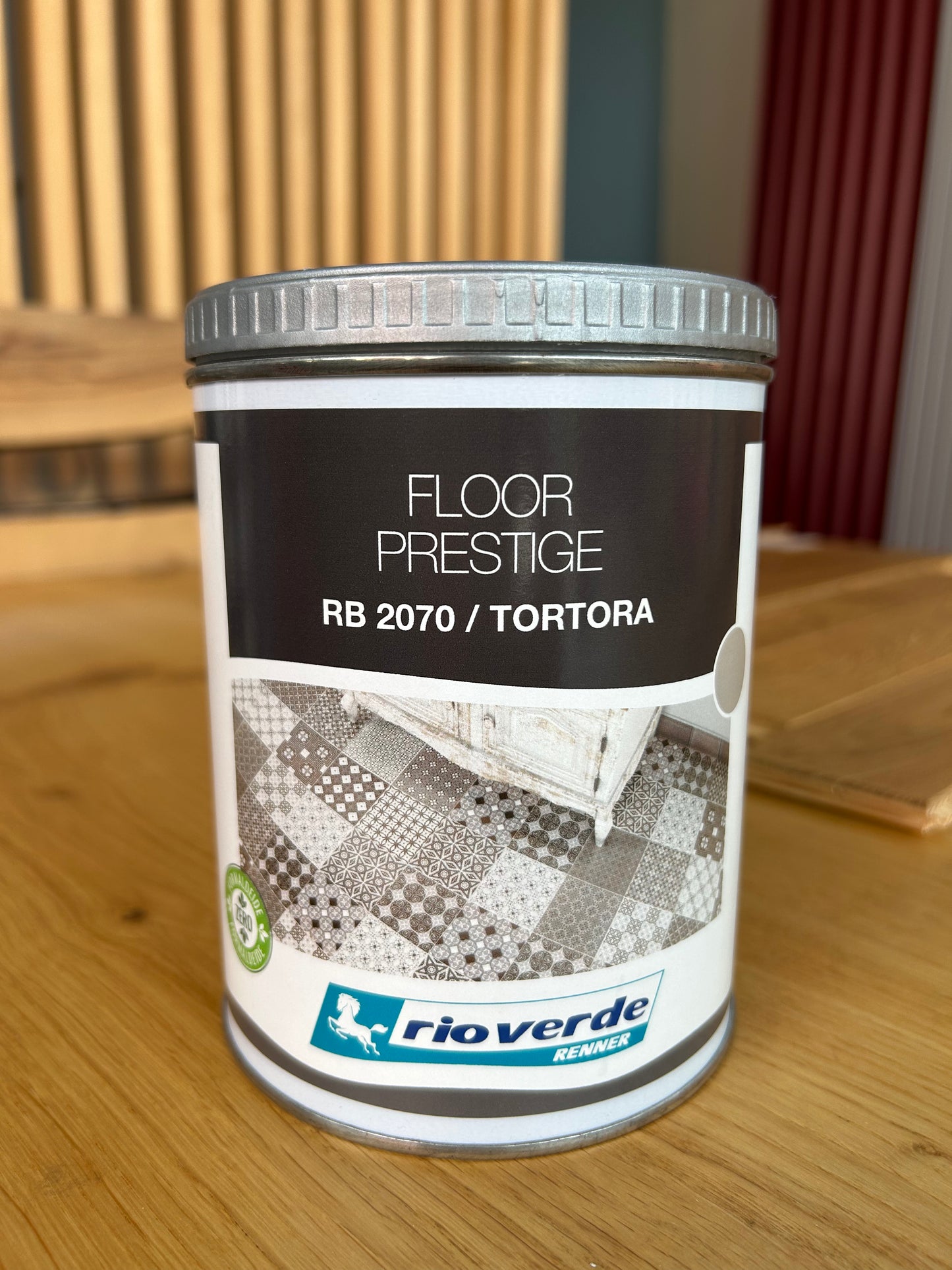 Floor Prestige vernice ad alta resistenza per pavimenti - Renner