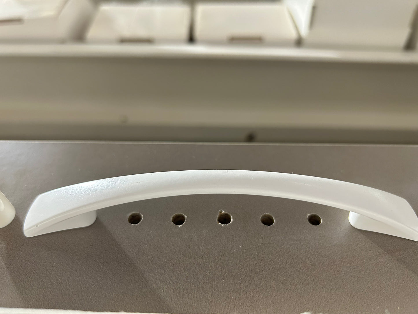 Maniglia Zama Bianco