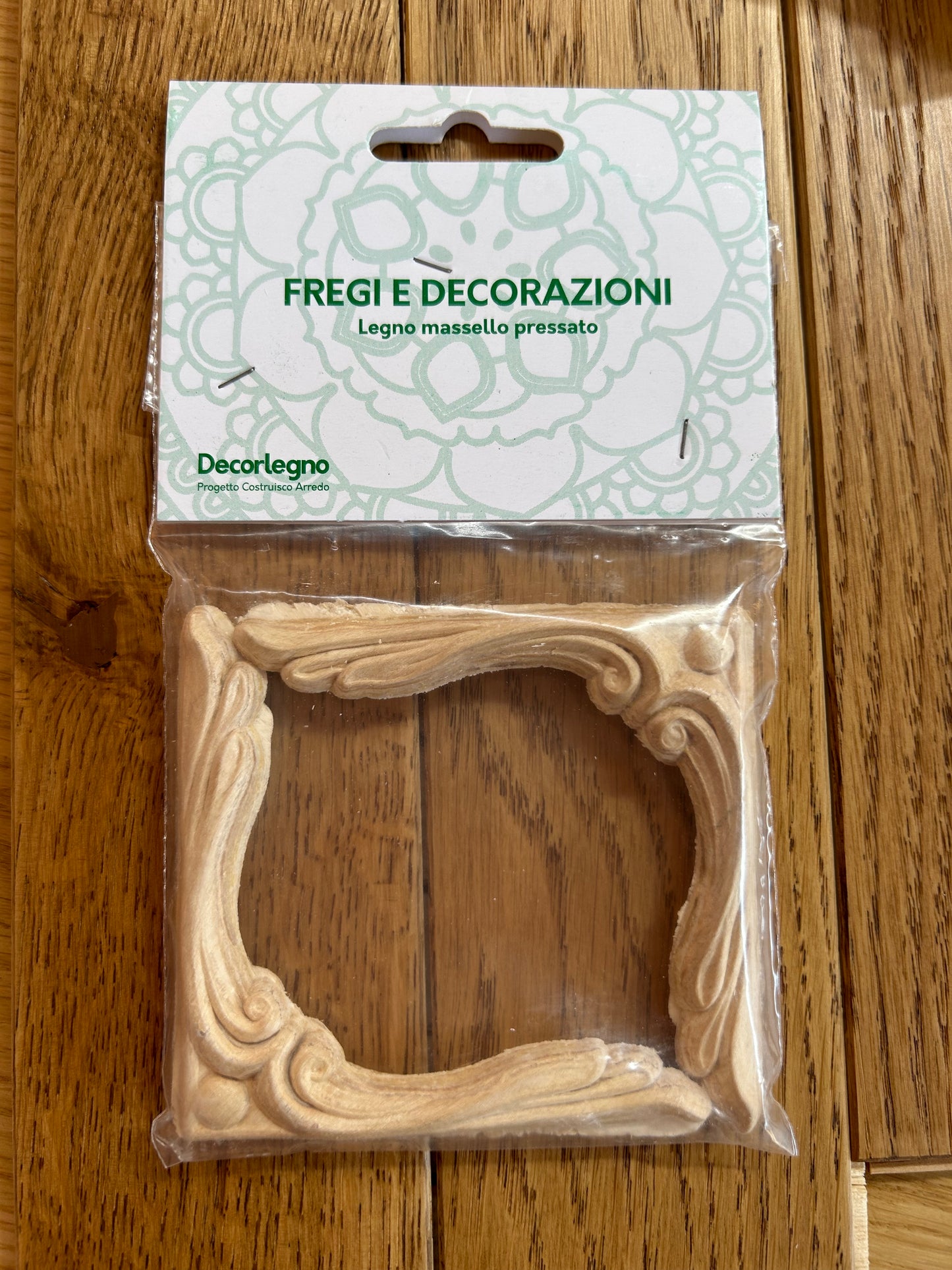 Fregio in legno pressato ad angolo - 85x85 mm