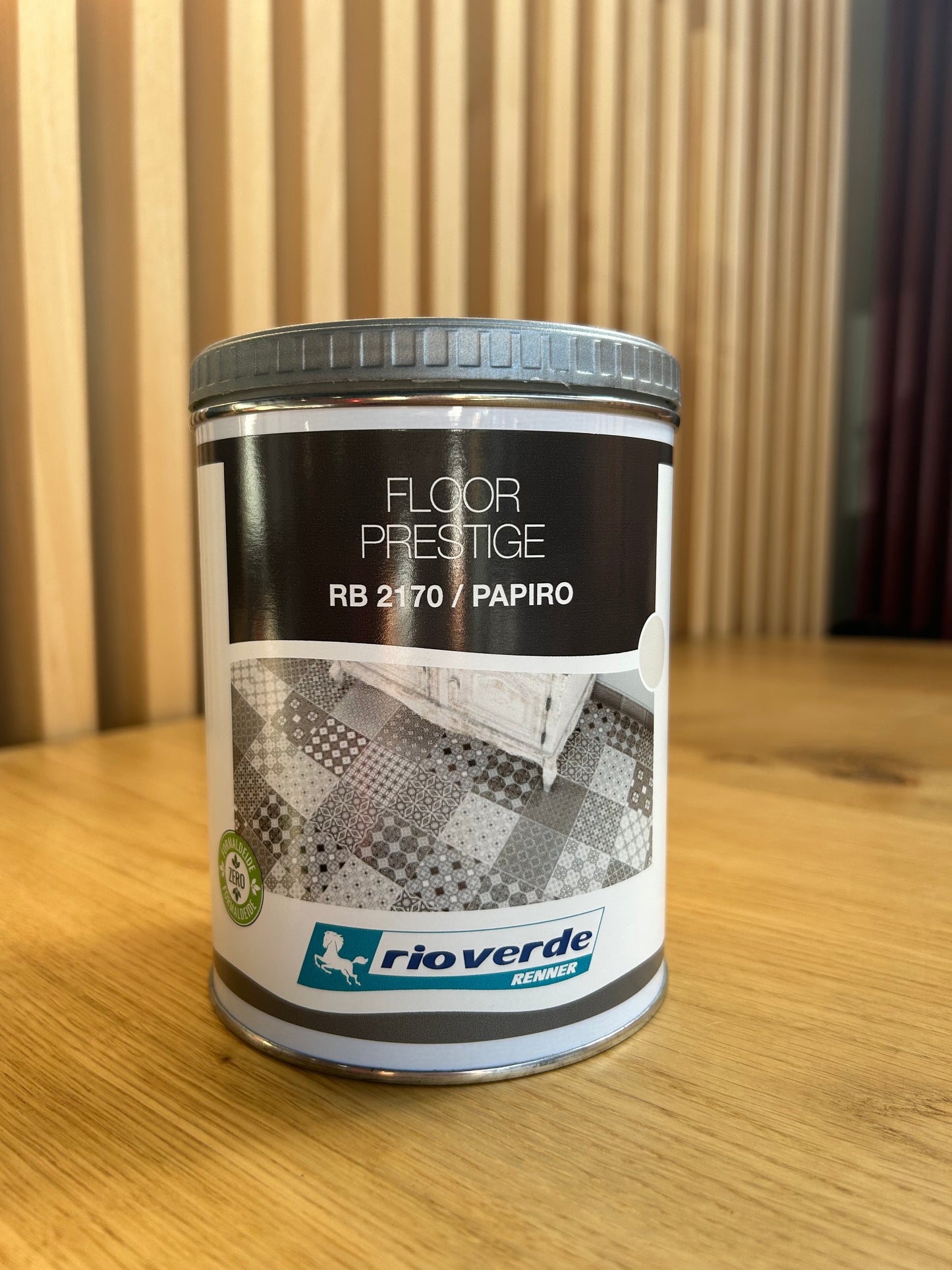 Floor Prestige vernice ad alta resistenza per pavimenti - Renner