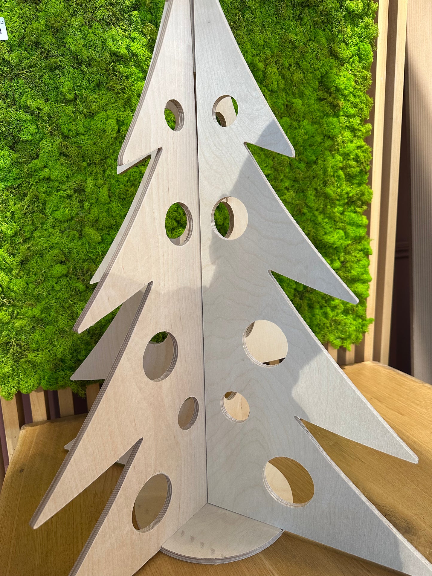Albero di Natale sagomato in legno