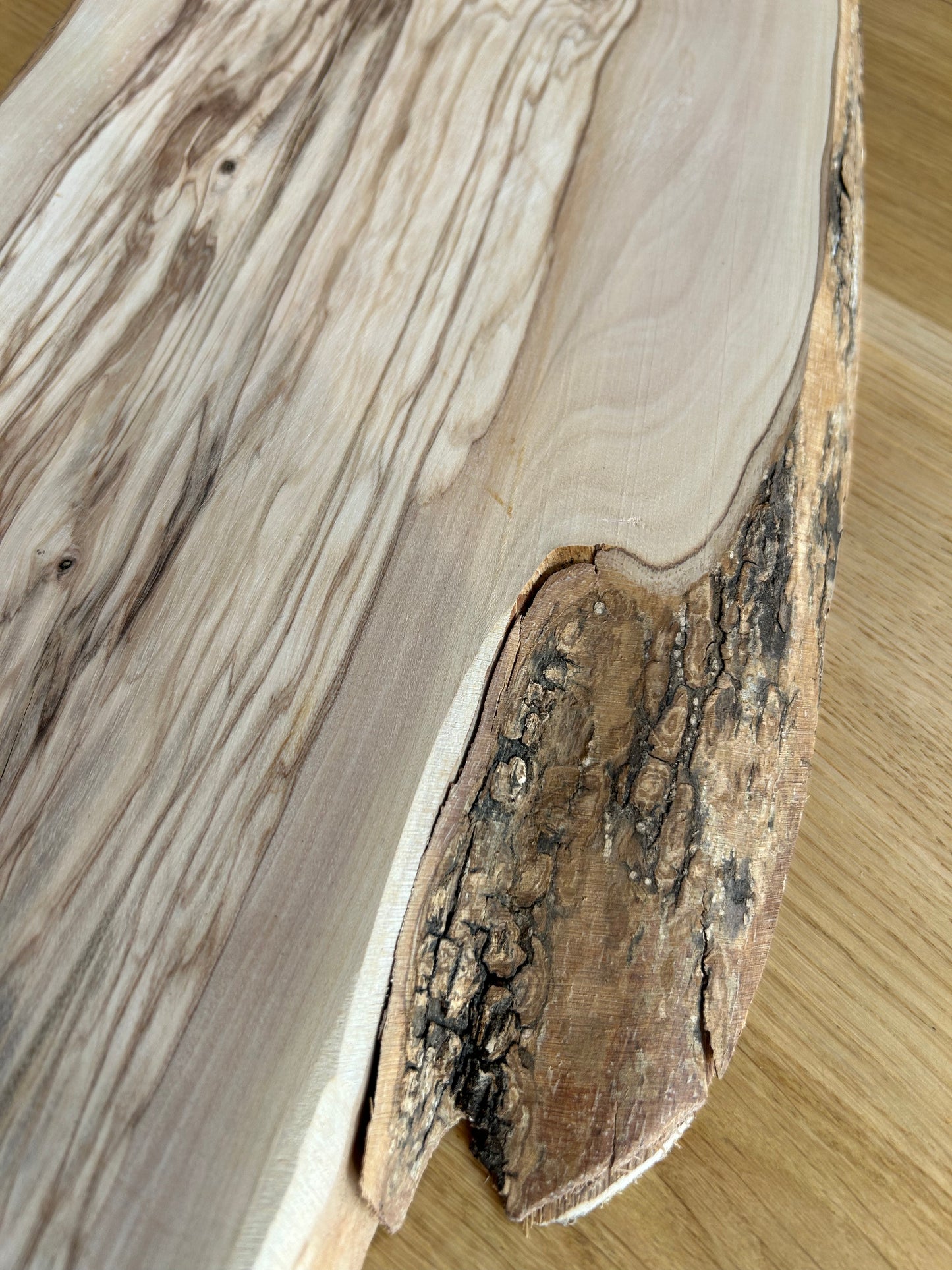 Tagliere in legno di ulivo - Made in Blasi