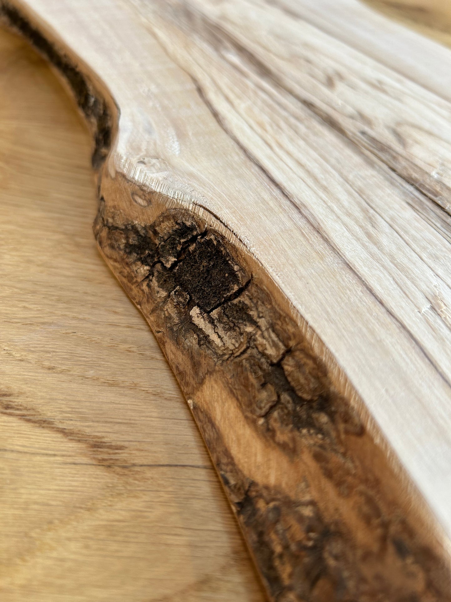 Tagliere in legno di olivo - Made in Blasi