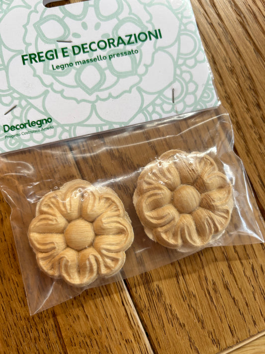 Fregio in legno pressato - diametro 43 mm